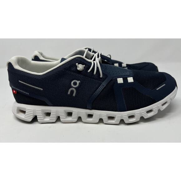 On Cloud 5 Running Shoe (Men) SIZE 8.5 - Picture 5 of 8